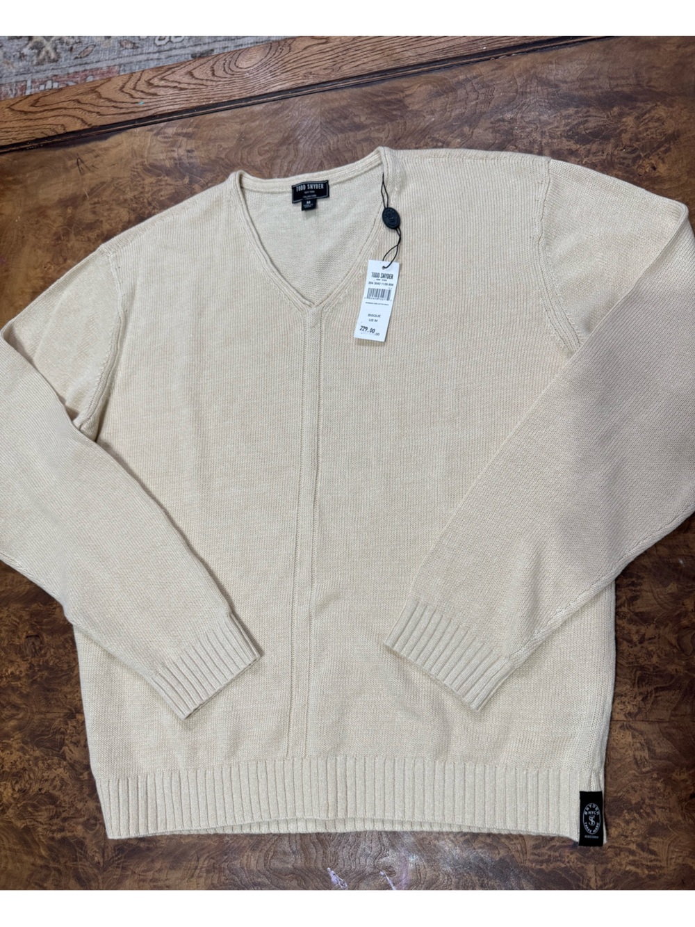 Todd Snyder Italian Yarn Cream V-Neck Sweater Men’s Size M NWT